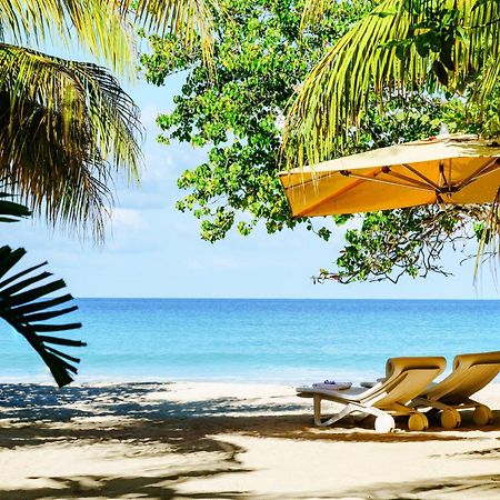 Idle Awhile Beach Hotel Негрил Екстериор снимка